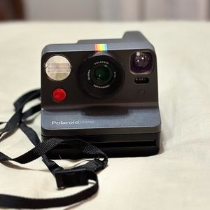 Polaroid Now *like new*